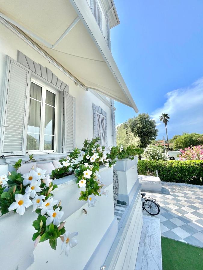 Hotel Tirreno Marina di Massa Exteriér fotografie