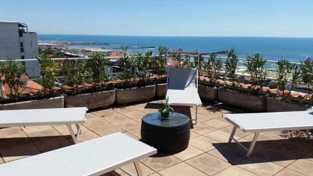 Hotel Tirreno Marina di Massa Exteriér fotografie