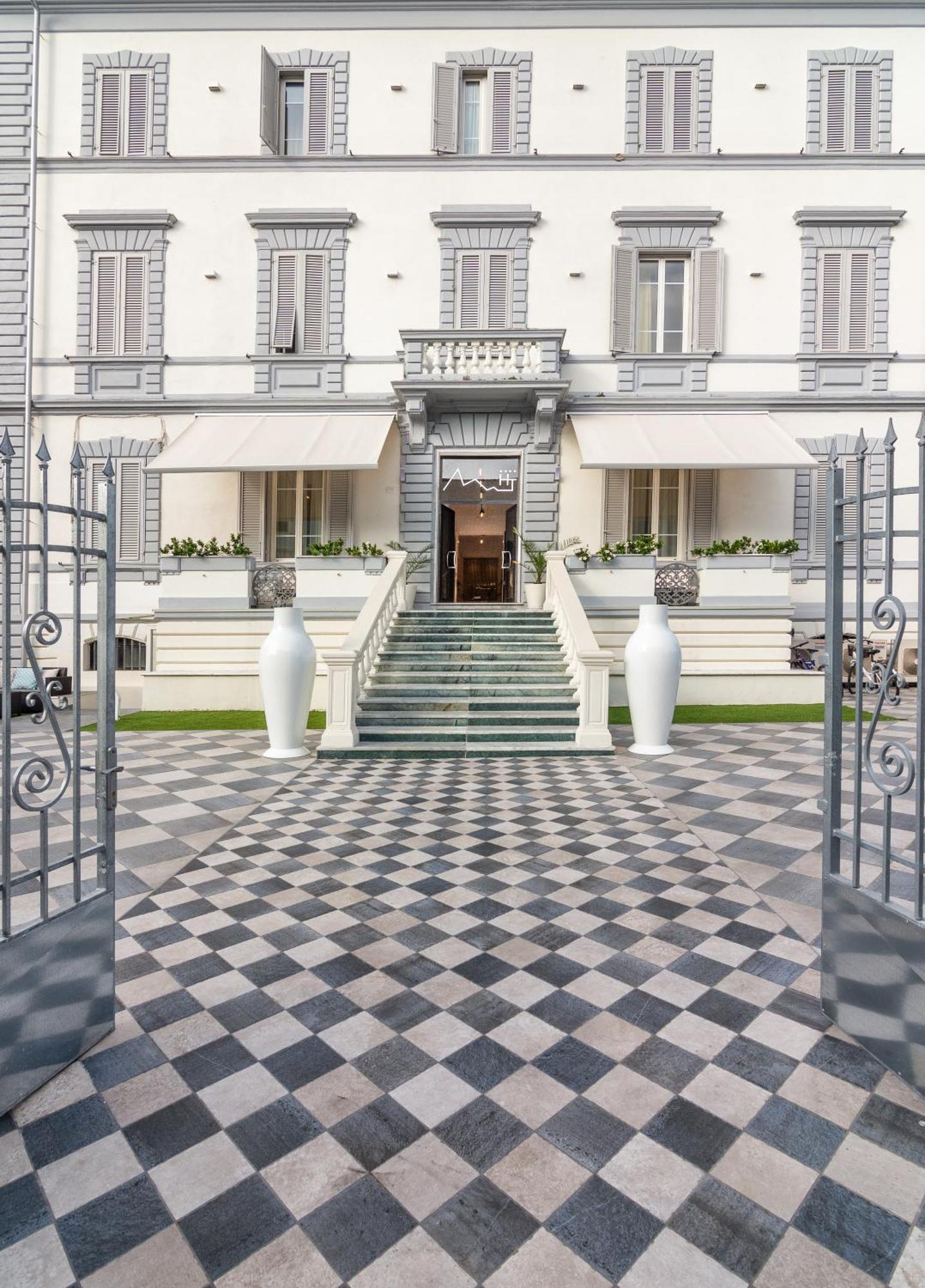 Hotel Tirreno Marina di Massa Exteriér fotografie